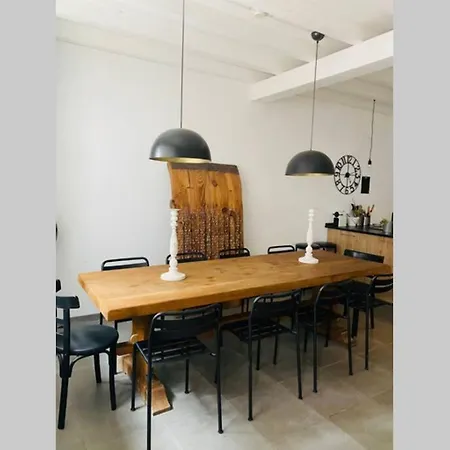 Casa Curias, 7 Personas En