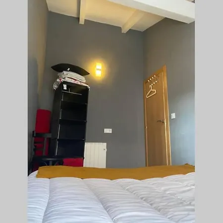 Holiday home Casa Curias, 7 Personas En
