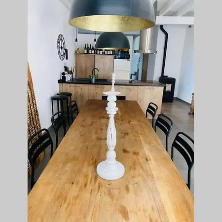 Casa Curias, 7 Personas En Holiday home *