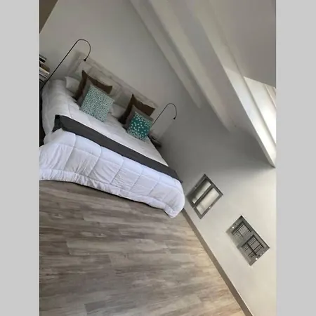 Holiday home Casa Curias, 7 Personas En *
