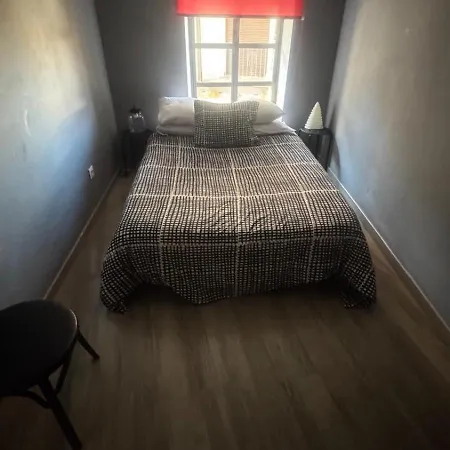 Casa Curias, 7 Personas En *